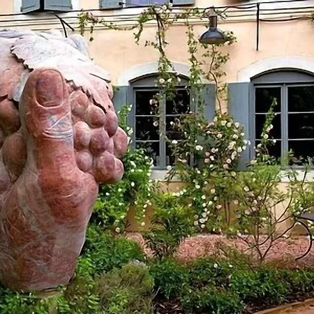 Logis - Restaurant La Marbrerie Hotel