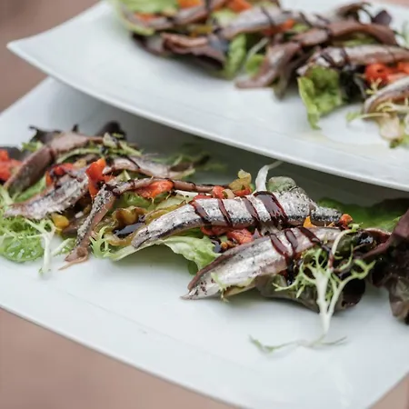 Logis - Restaurant La Marbrerie Hotel