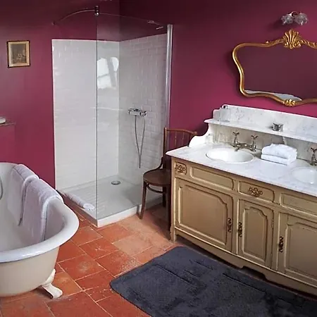 Logis - Restaurant La Marbrerie Hotel