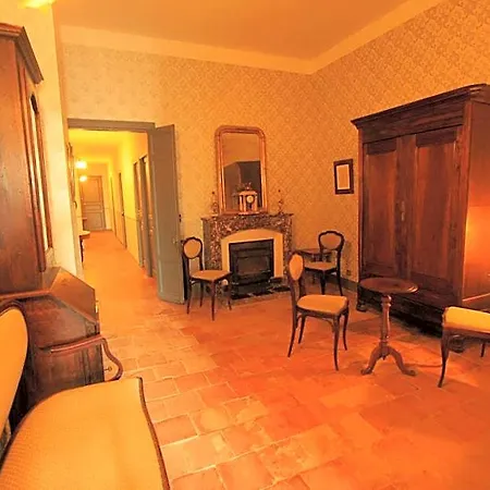 Logis - Restaurant La Marbrerie Hotel