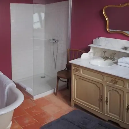 Hotel Logis - Restaurant La Marbrerie