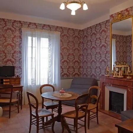 Logis - Restaurant La Marbrerie Hotel