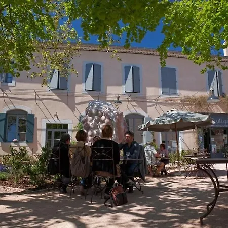 Hotell Logis Hotel - Restaurant La Marbrerie 3*