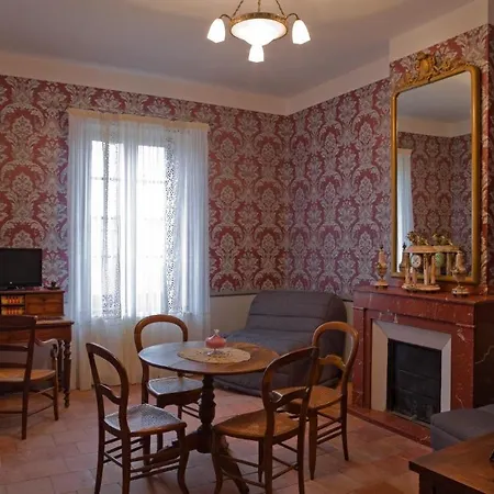 Logis - Restaurant La Marbrerie Hotel
