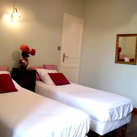 Hotel Logis - Restaurant La Marbrerie 3*