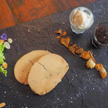 Logis - Restaurant La Marbrerie Hotel 3*