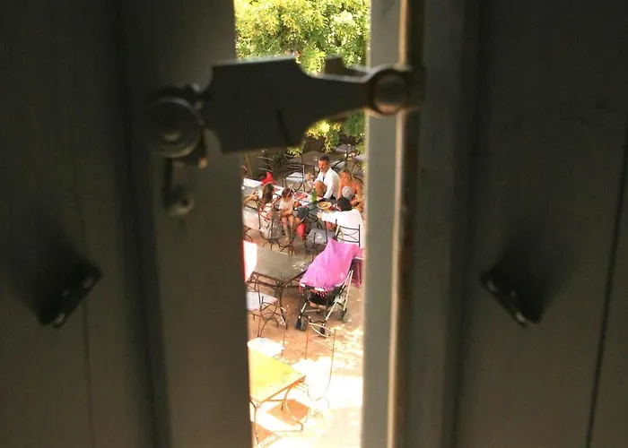 Hotell Logis Hotel - Restaurant La Marbrerie