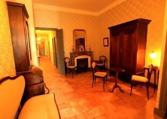 Logis Hotel - Restaurant La Marbrerie 3*