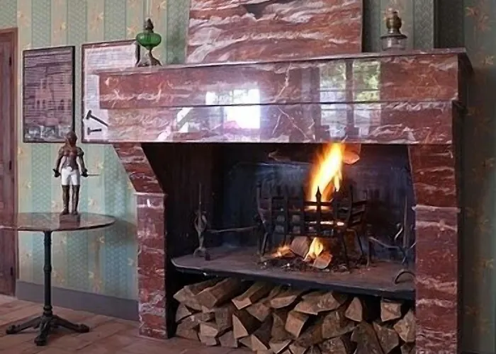 Logis Hotel - Restaurant La Marbrerie