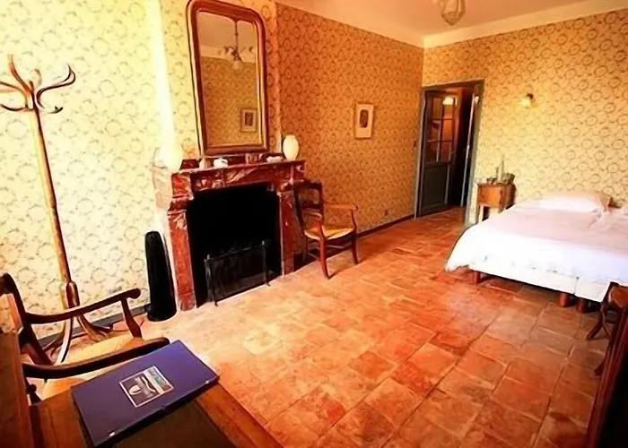 Hotell Logis Hotel - Restaurant La Marbrerie Caunes-Minervois