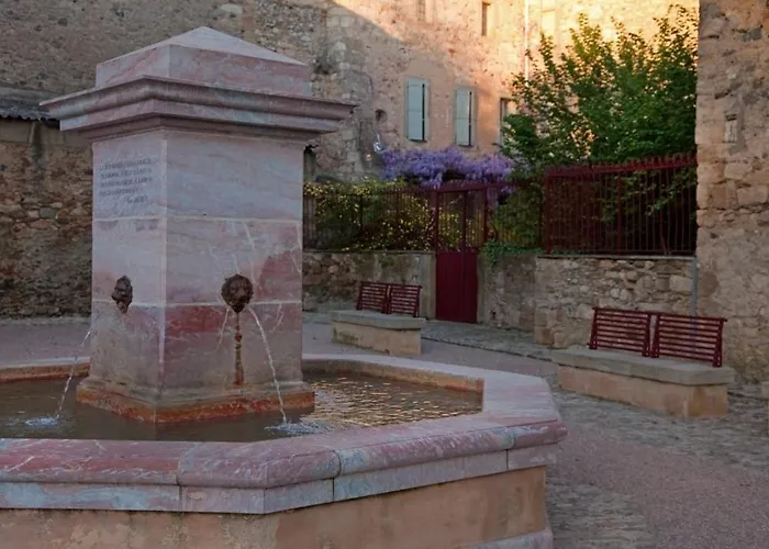 Logis Hotel - Restaurant La Marbrerie Hotell 3*